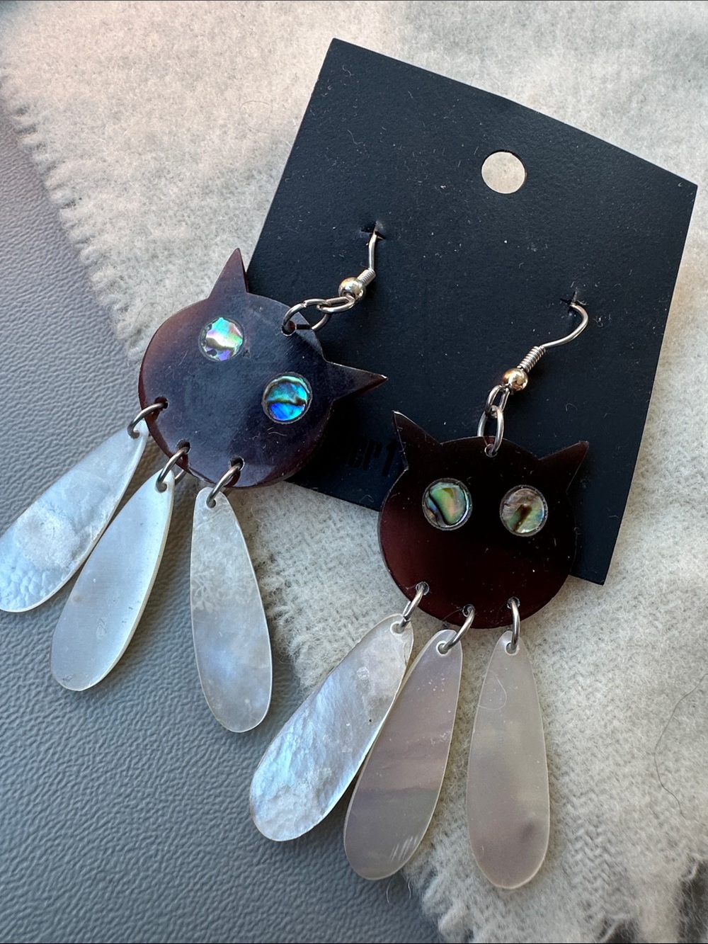 Pier 1 Vintage Whimsy Black Cat Drop Earrings with Iridescent Eyes Teardrops